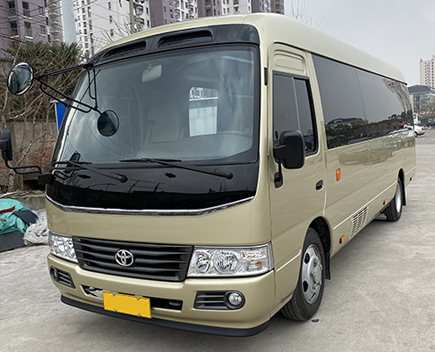 丰田考斯特